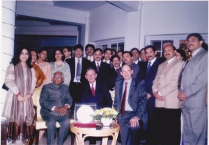 as-a-chevening-scholar-with-former-president-of-india-shri-venkataraman-british-high-commissioner-to-india